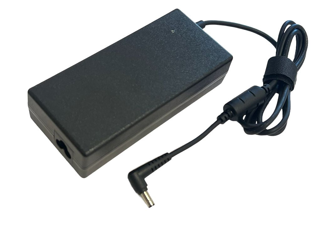 CoreParts MBA1324 adaptador e inversor de corriente Interior 120 W Negro (2)