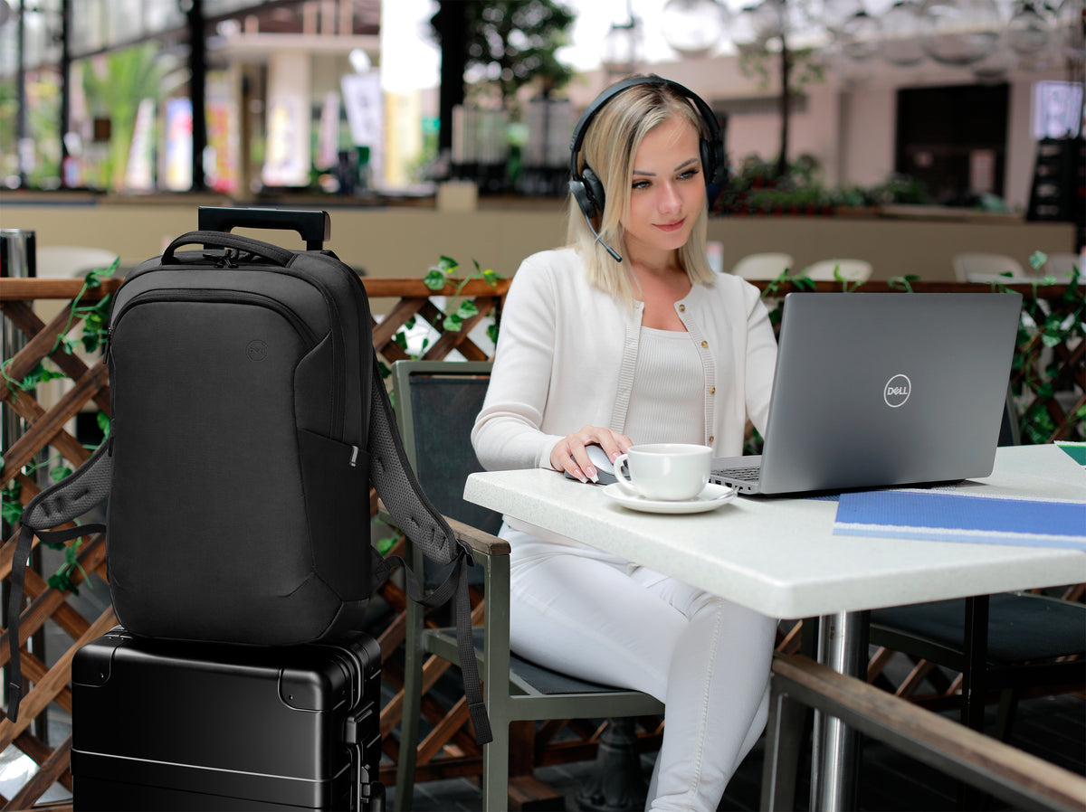DELL Pro EcoLoop 39,6 cm (15.6") Negro (4)