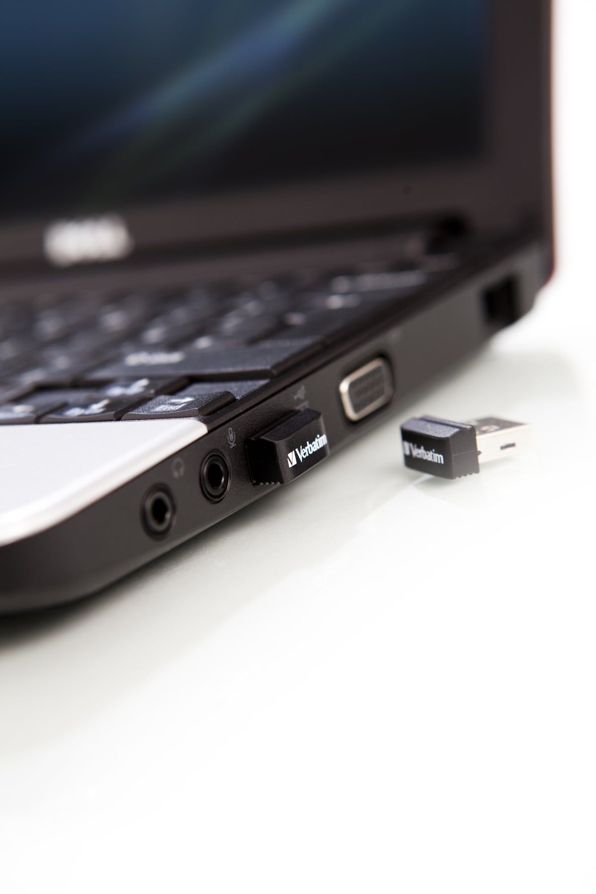 Verbatim Store 'n' Stay Nano unidad flash USB USB tipo A 2.0 (6)
