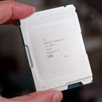 Intel 2.8GHz 26 núcleos 52 hilos 48.75MB caché FCLGA4677 Socket (2)