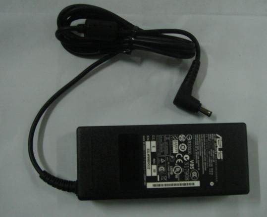 ASUS 04G2660031U0 adaptador e inversor de corriente 65 W Negro