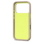 Tapa protectora para teléfono móvil - resistente - control de cámara - compatibilidad con MagSafe - poliuretano termoplástico (TPU) suave - gris alpino - para iPhone 17 Pro