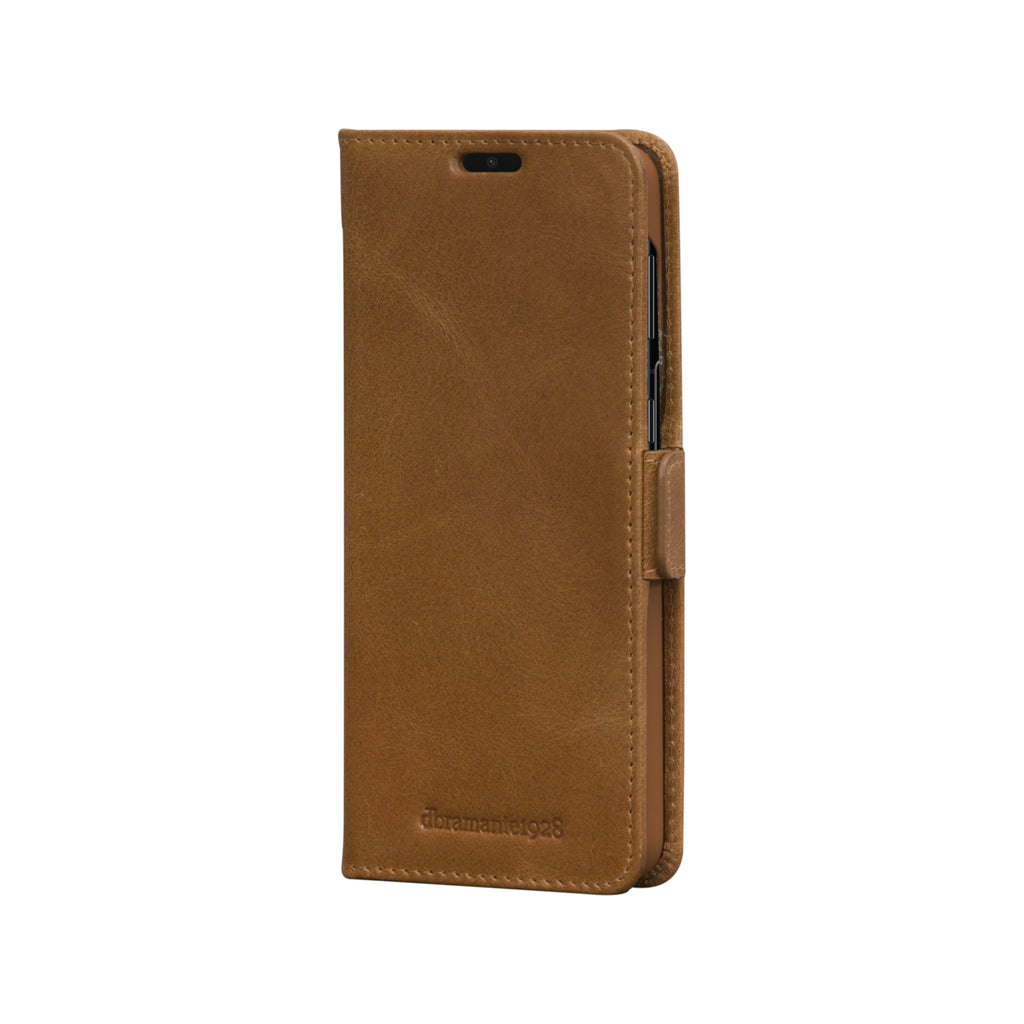 dbramante1928 Copenhagen Slim funda para teléfono móvil 17 cm (6.7") Funda cartera Marrón (5)