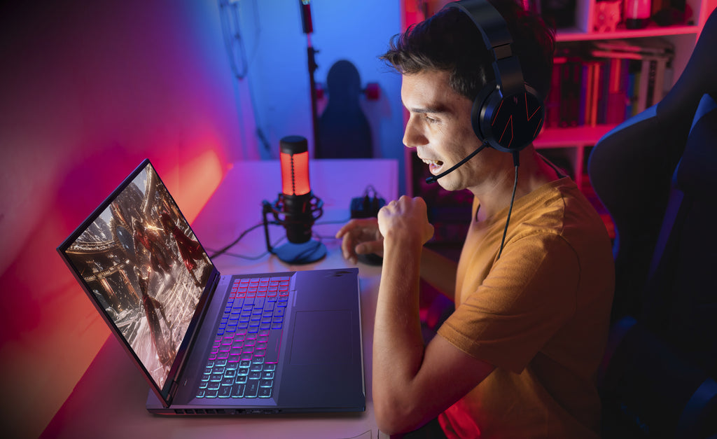 Acer Nitro 18 AI AMD AN18-61-R4KD AMD Ryzen AI 7 350 Portátil 45,7 cm (18") WQXGA 32 GB DDR5-SDRAM 1 TB SSD NVIDIA GeForce RTX 5070 Ti Wi-Fi 6E (802.11ax) FreeDOS Negro (8)