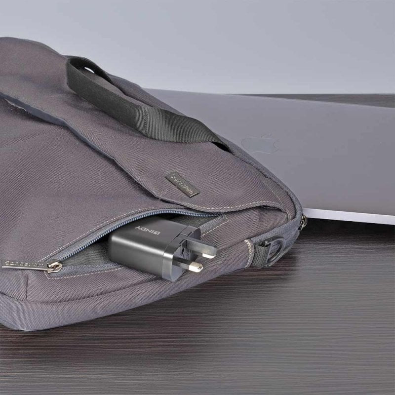 Lindy 73439 cargador de dispositivo móvil Universal Negro Corriente alterna Carga rápida Interior (5)