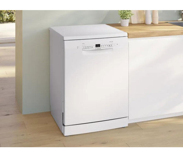 Bosch Serie 2 SMS2ITW09E dishwasher Freestanding 13 place settings (3)