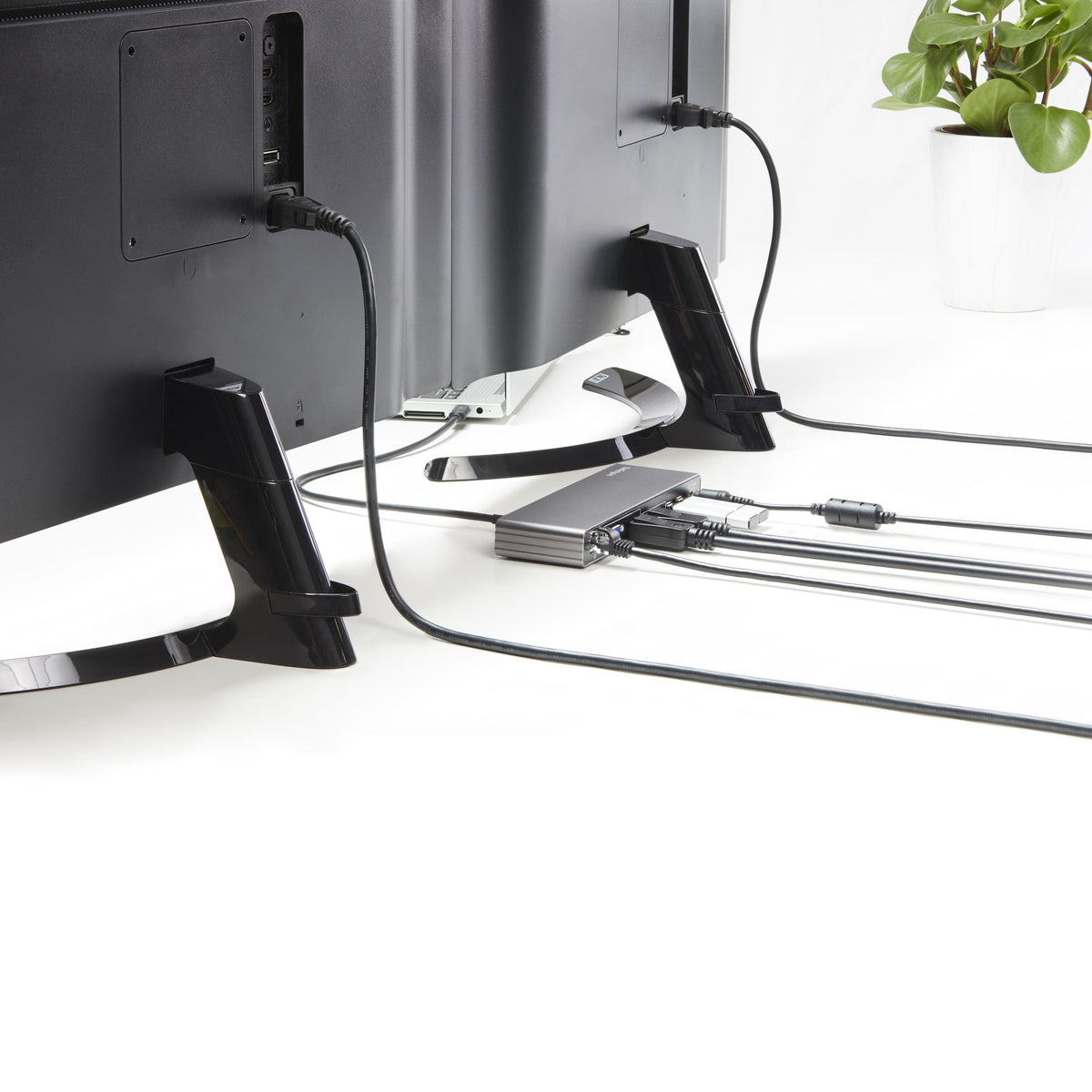 StarTech.com TB3DK2DHVUE base para portátil y replicador de puertos Alámbrico