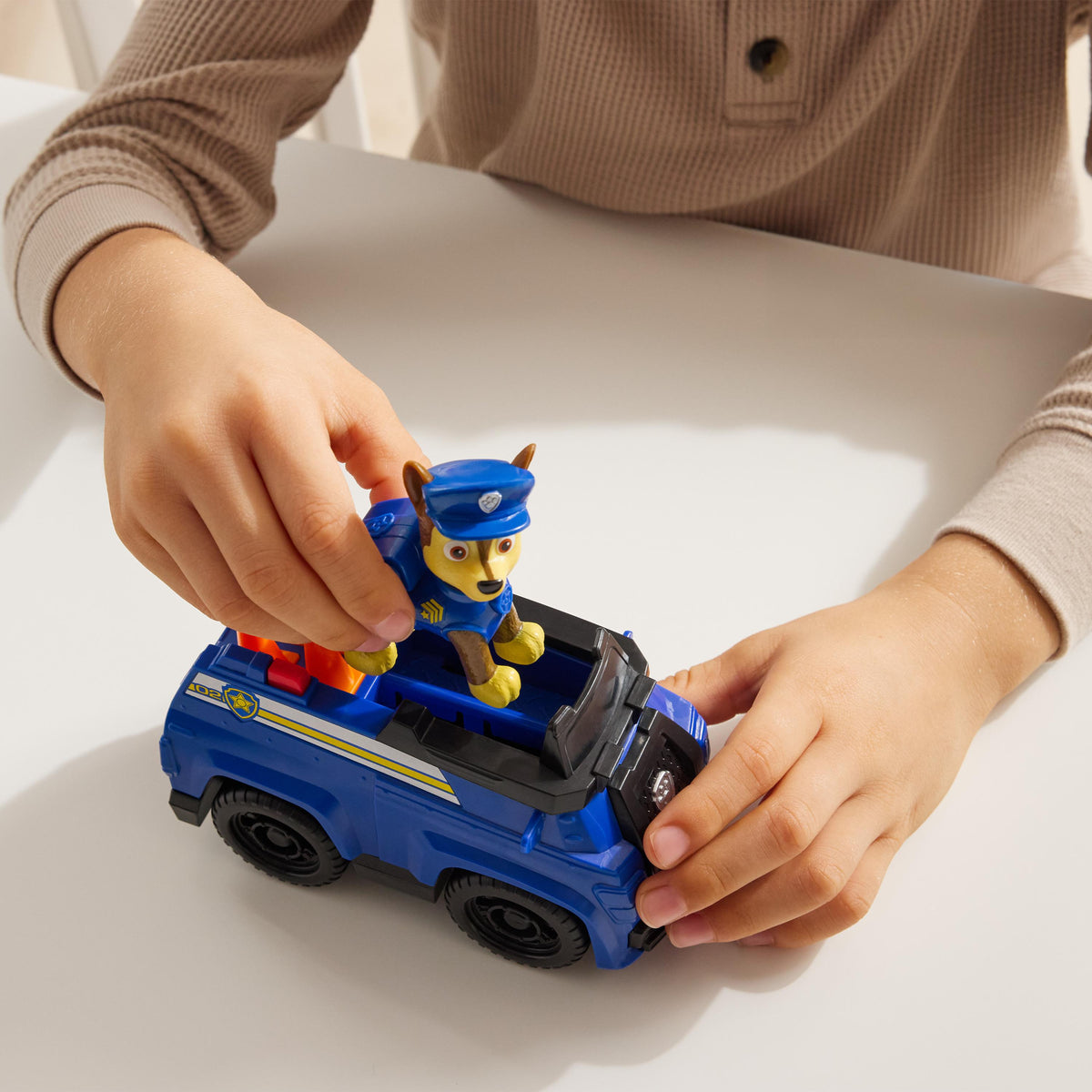 PAW Patrol Chase’s Patrol Cruiser (4)