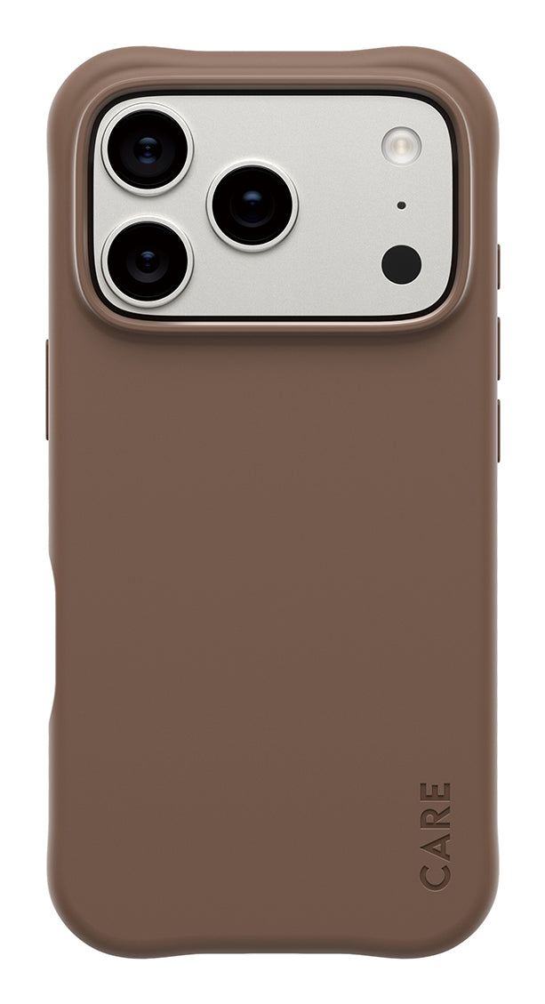 PanzerGlass CARE™ by ® Samba Case Espresso w. MagSafe iPhone 17 Pro funda para teléfono móvil Marrón