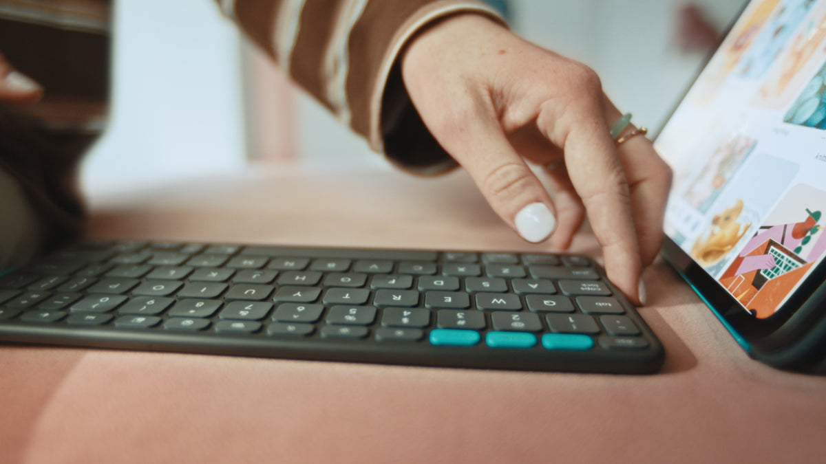 Logitech Flip Folio QWERTY Nórdico Bluetooth Grafito (7)