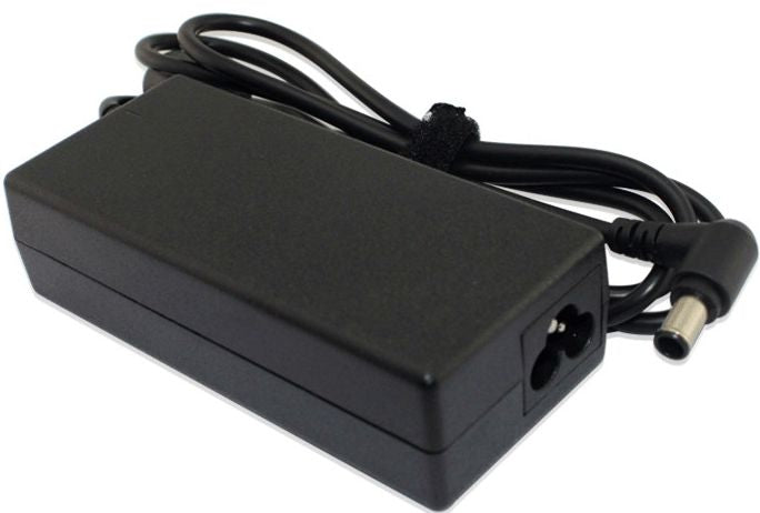 CoreParts MBA50147 adaptador e inversor de corriente Interior 65 W Negro (2)