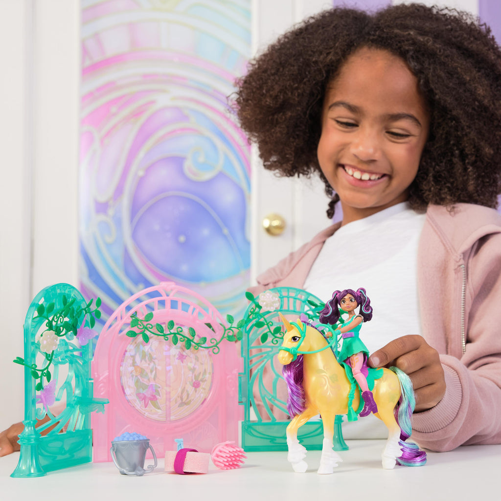 Unicorn Academy Ava & Leaf Stall (5)