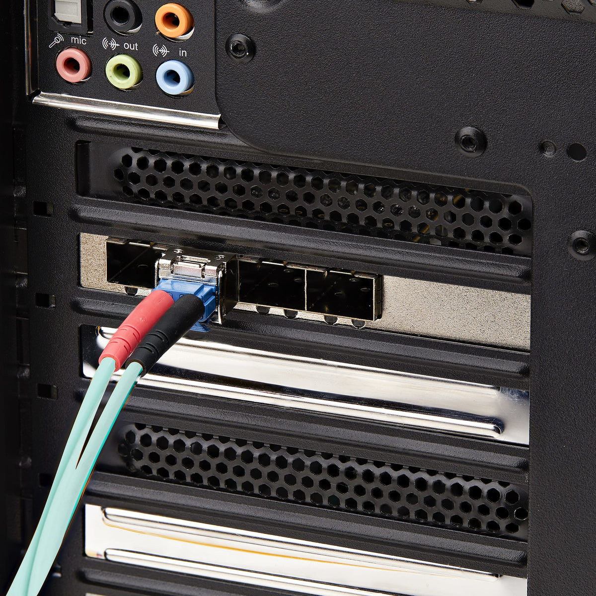 StarTech.com SFP-25G-SR-S-M-ST red modulo transceptor 25780 Mbit/s