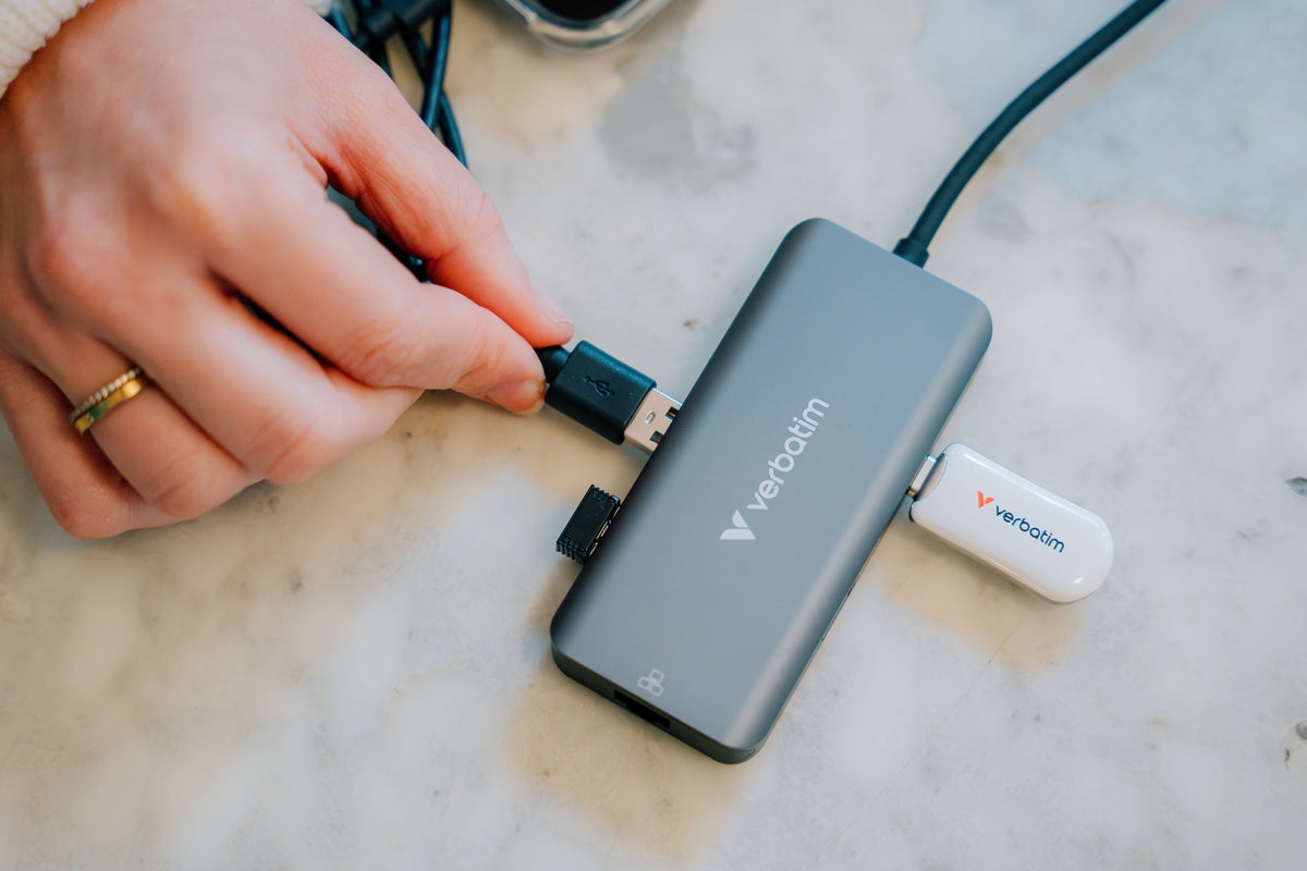 Verbatim 32157 hub de interfaz USB 3.2 Gen 1 (3.1 Gen 1) Type-C 5000 Mbit/s Gris (5)
