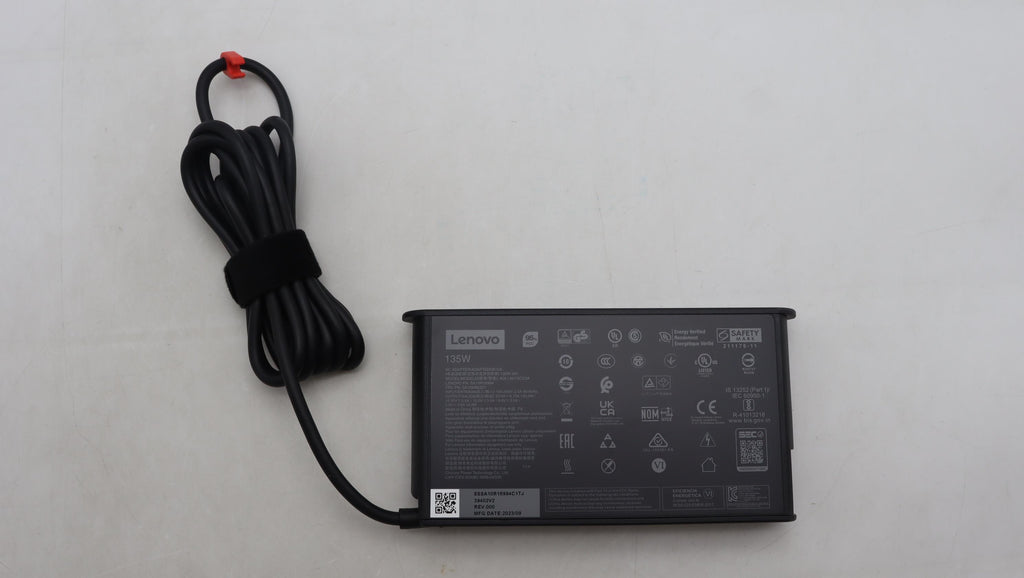 Lenovo 5A10W86327 adaptador e inversor de corriente Interior 135 W Negro (2)