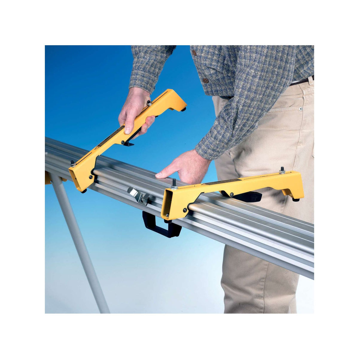 DeWalt DE7025-XJ (2)